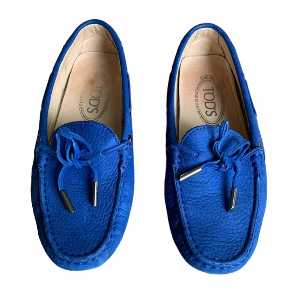 Tod’s Suede Driving Gommino Shoes